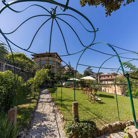 Baia Dei Frati Appartement *